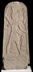 Stormguden Baal med en tordenbolt, fra Ugarit (Ras Shamra) ca. 1350-1250 f.Kr. (sandstein)